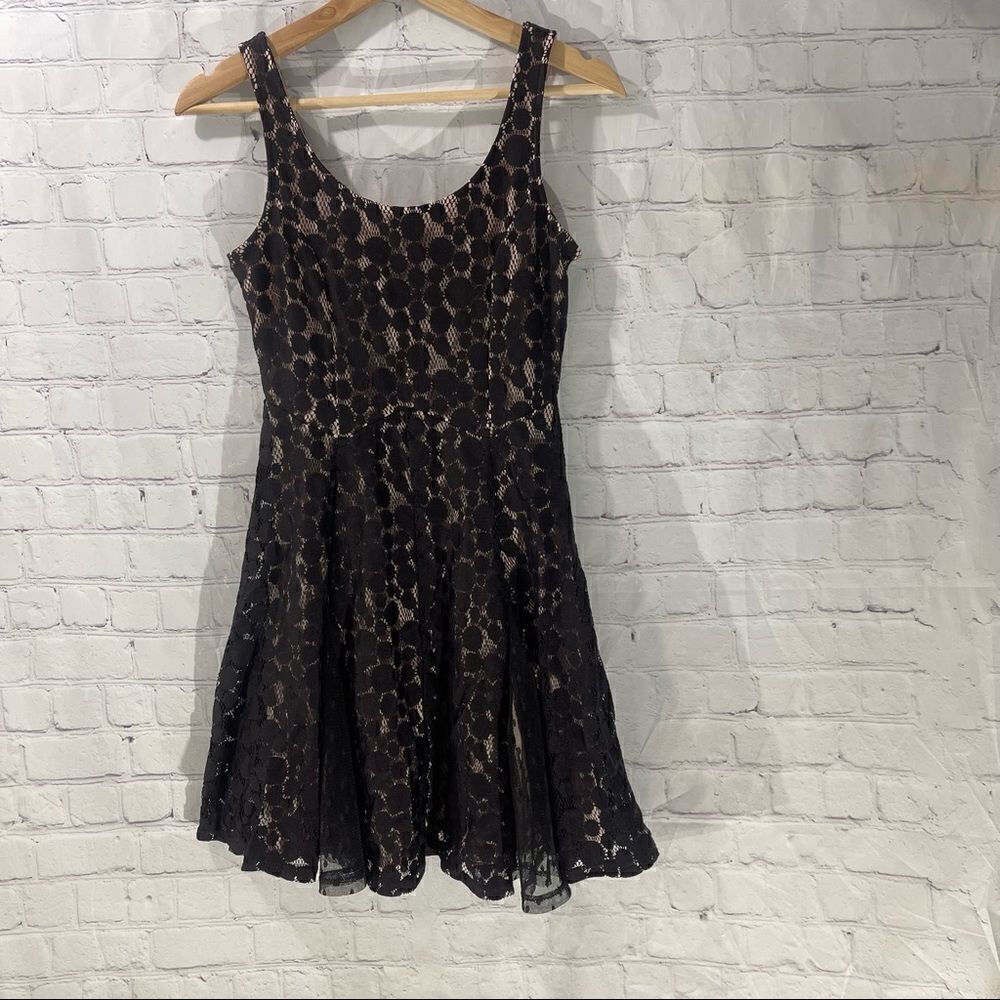DISNEY MINNIE ROCKS THE DOTS LACE DOT DRESS SZ S